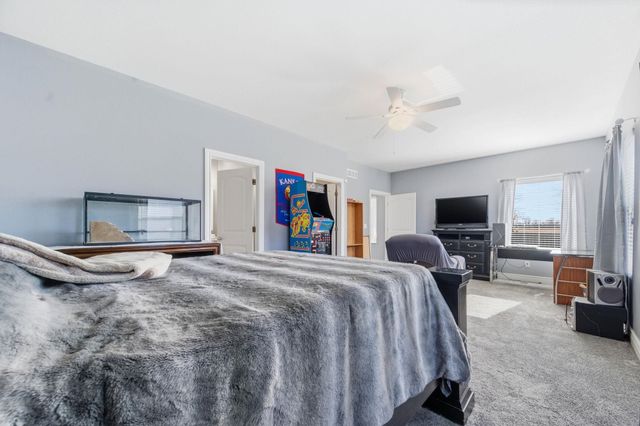 15609 E Rosewood St, Wichita, KS 67230