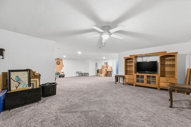 15609 E Rosewood St, Wichita, KS 67230