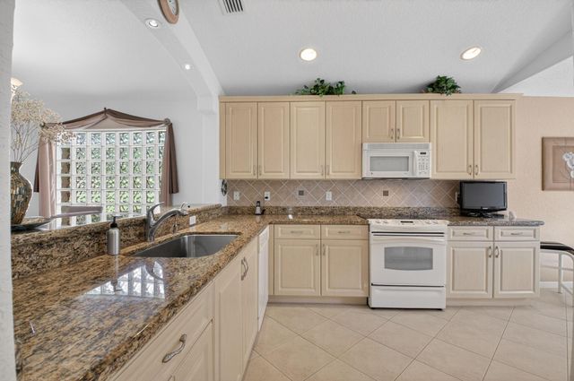 13023 Salinas Point Way, Delray Beach, FL 33446