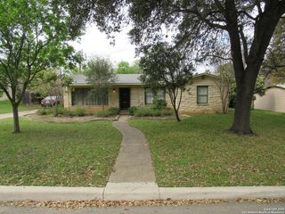 143 Arvin, Terrell Hills, TX 78209