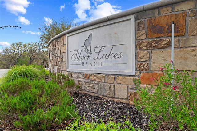 169 Post Oak Cove, Sunset, TX 76270