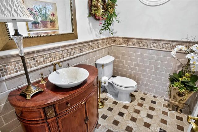 25423 Brassie Lane, La Verne, CA 91750
