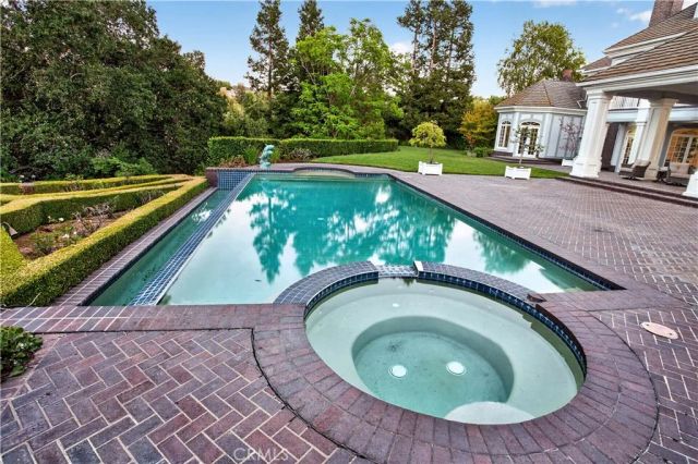 25423 Brassie Lane, La Verne, CA 91750