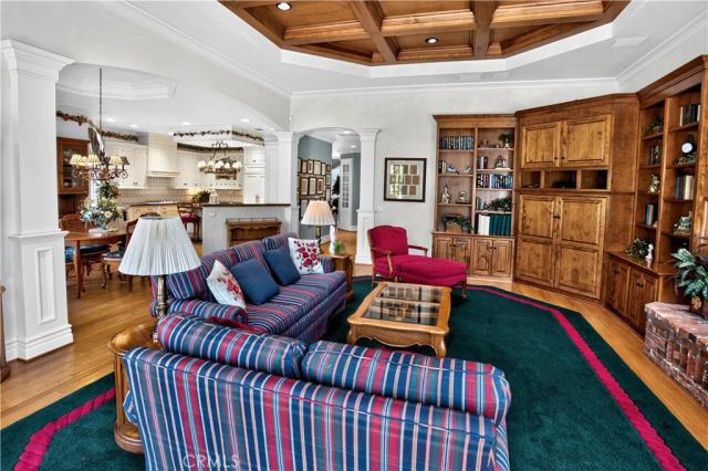 25423 Brassie Lane, La Verne, CA 91750
