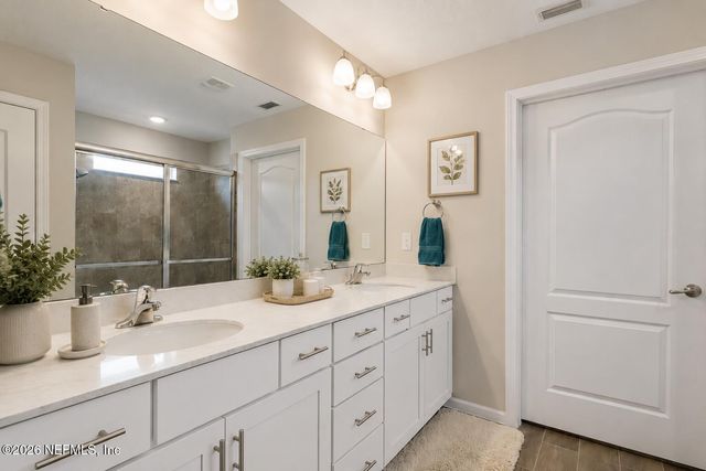 4032 SANDBANK Court, Middleburg, FL 32068