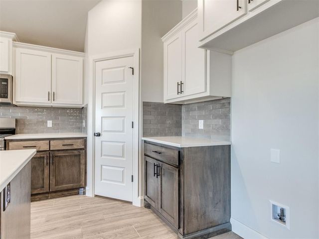 4141 Overlook Pass, Edmond, OK 73025