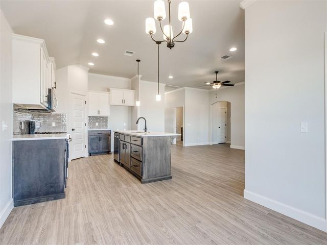 4141 Overlook Pass, Edmond, OK 73025