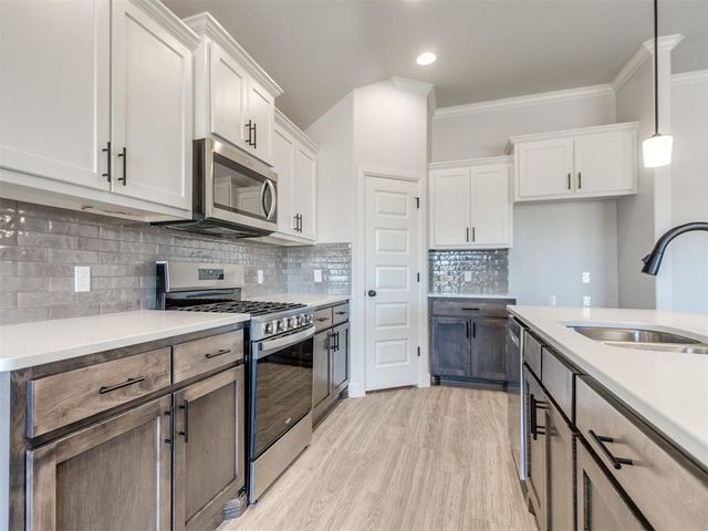 4141 Overlook Pass, Edmond, OK 73025