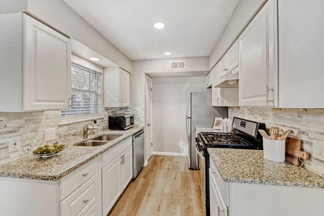 819 Sahara Ave, Austin, TX 78745