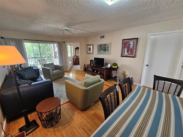 9525 Weldon Circle 410, Tamarac, FL 33321