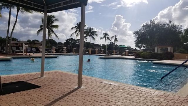 9525 Weldon Circle 410, Tamarac, FL 33321