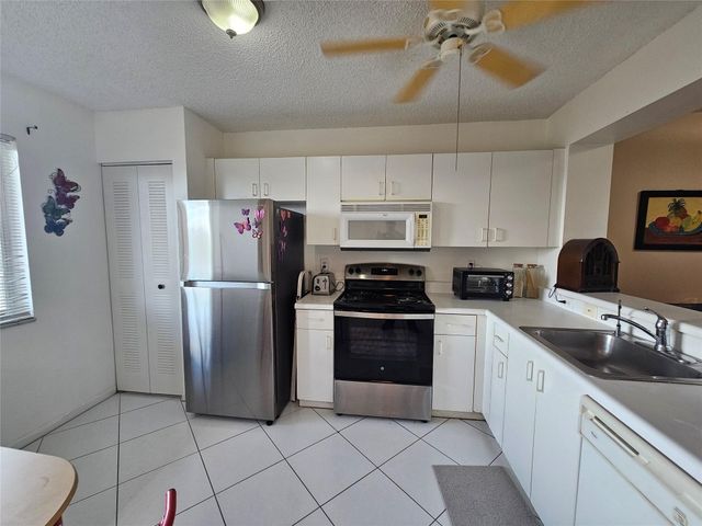 9525 Weldon Circle 410, Tamarac, FL 33321