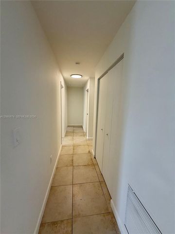 4073 SW 52nd St 1-2, Dania Beach, FL 33314