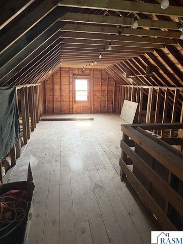 726 South Avenue, North Mankato, MN 56003