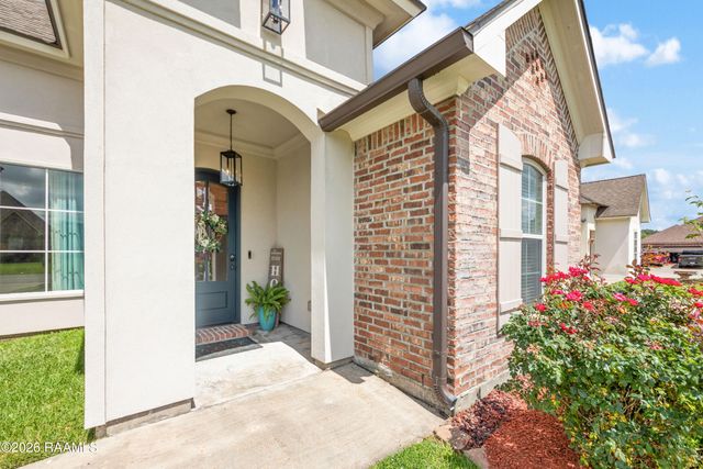111 Silver Glen Drive, Scott, LA 70583