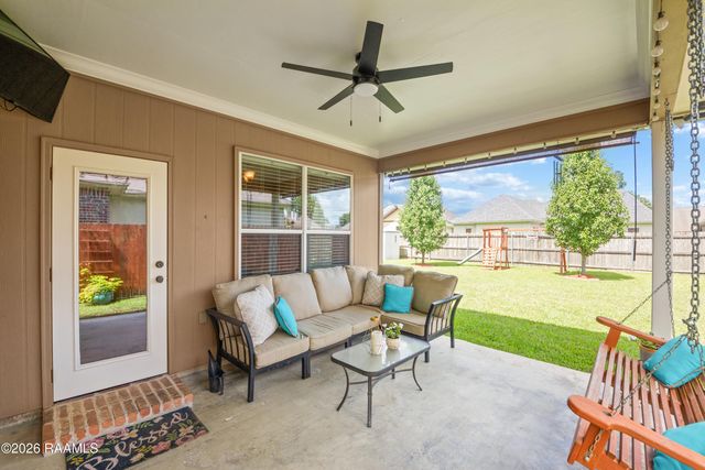 111 Silver Glen Drive, Scott, LA 70583