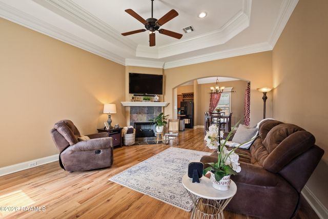 111 Silver Glen Drive, Scott, LA 70583