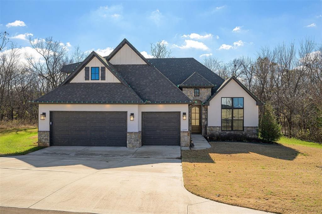 14399 Fox Lair Lane, Edmond, OK 73025