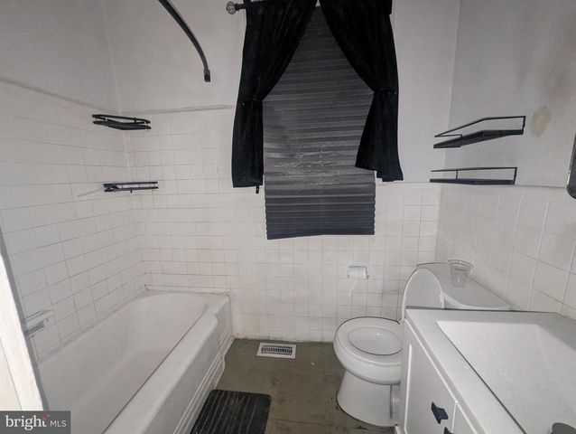 3602 CHESTERFIELD AVE, Baltimore, MD 21213