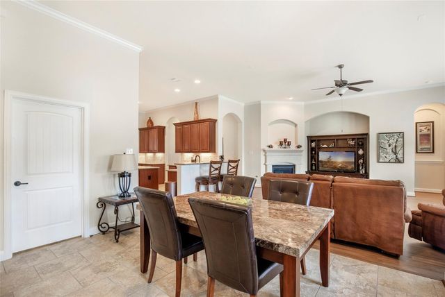 6703 Honeycrest Lane, Spring, TX 77389