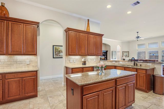 6703 Honeycrest Lane, Spring, TX 77389