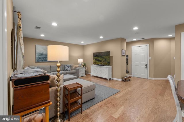 3786 ELMWOOD TOWNE WAY, Alexandria, VA 22303