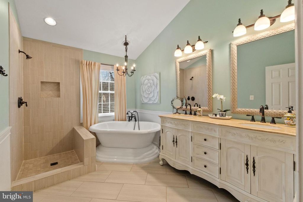 3786 ELMWOOD TOWNE WAY, Alexandria, VA 22303