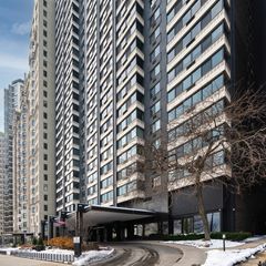 1440 N LAKE SHORE Drive 8G, Chicago, IL 60610