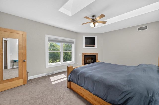 801 Nordic View, Mount Horeb, WI 53572