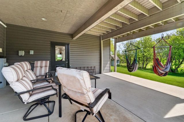 801 Nordic View, Mount Horeb, WI 53572