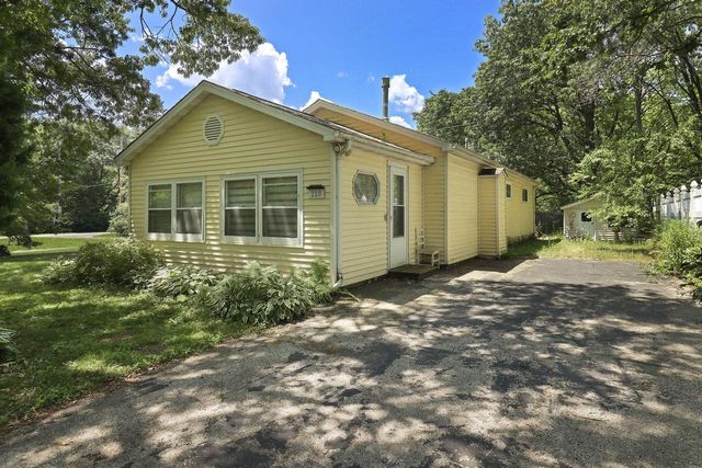 210 86th PLACE, Pleasant Prairie, WI 53158