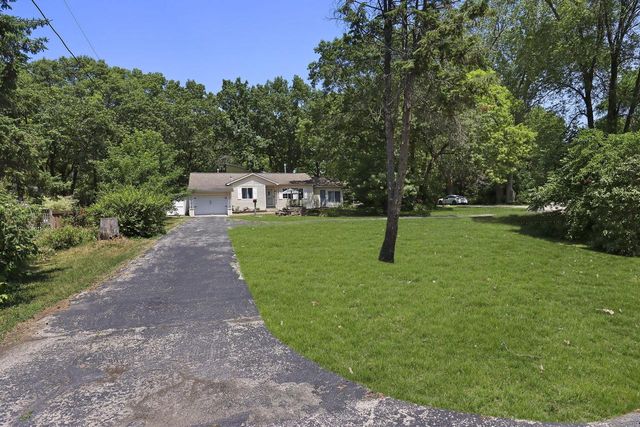 210 86th PLACE, Pleasant Prairie, WI 53158