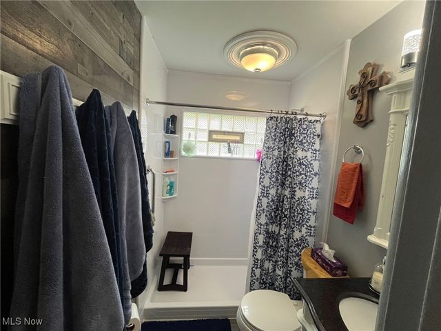 4041 Fairlawn Heights Drive SE, Warren, OH 44484