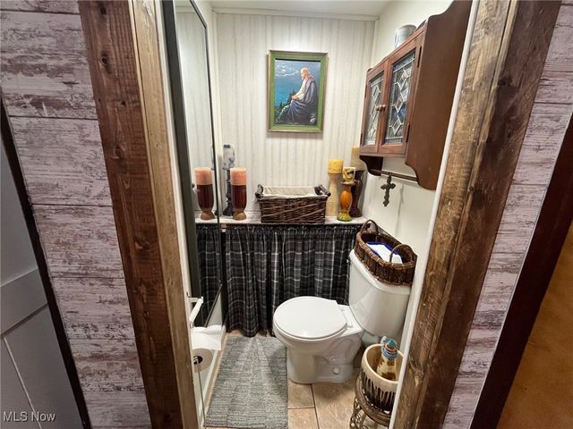 4041 Fairlawn Heights Drive SE, Warren, OH 44484