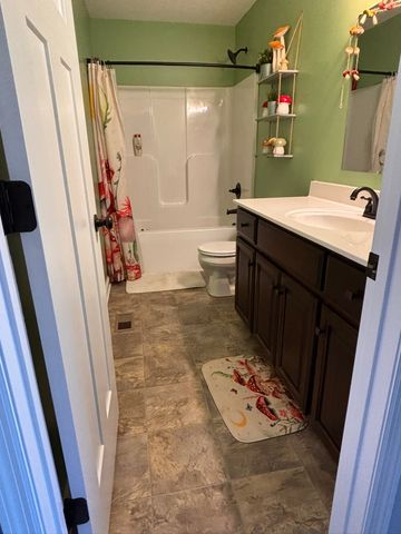 1288 Mount Olive Rd, Westmoreland, TN 37186
