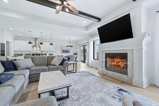 15286 Cranwood Court, Fort Wayne, IN 46845