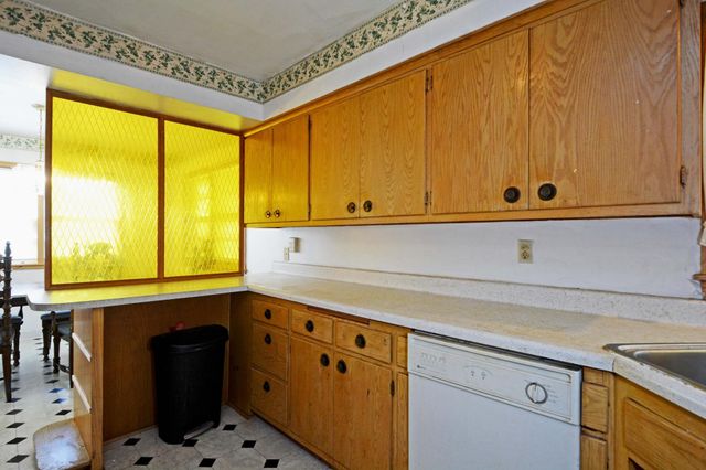 1639 Clarence Street, Saint Paul, MN 55106