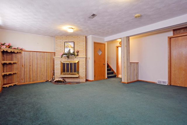 1639 Clarence Street, Saint Paul, MN 55106