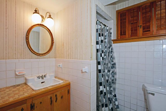 1639 Clarence Street, Saint Paul, MN 55106