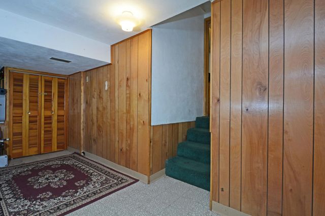 1639 Clarence Street, Saint Paul, MN 55106