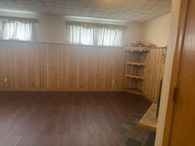 1639 Clarence Street, Saint Paul, MN 55106