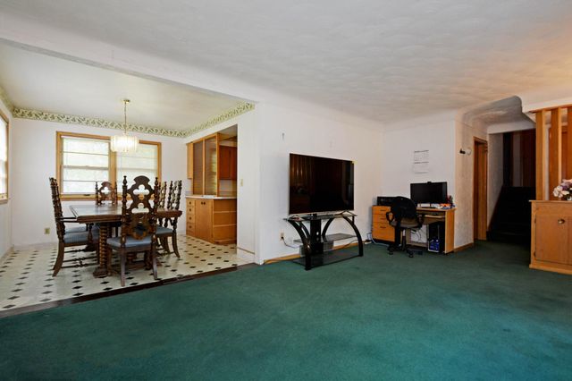 1639 Clarence Street, Saint Paul, MN 55106