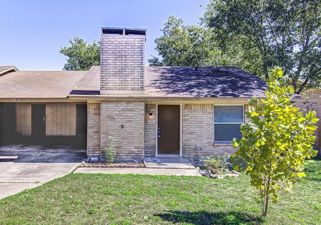 7111 Dan Jean DR B, Austin, TX 78745