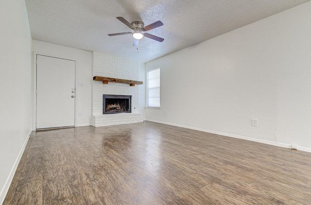 7111 Dan Jean DR B, Austin, TX 78745