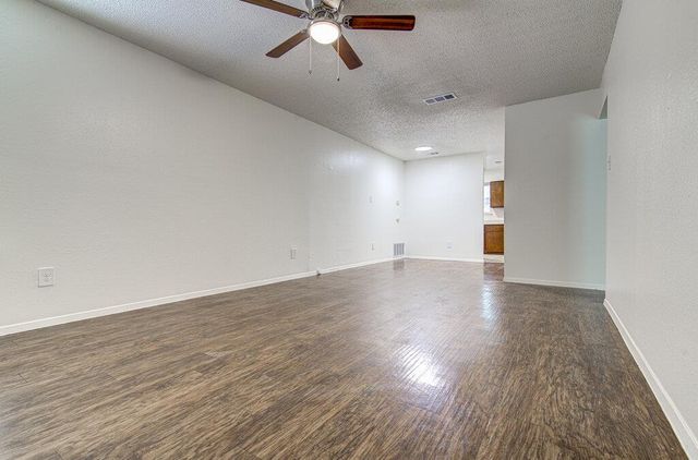 7111 Dan Jean DR B, Austin, TX 78745