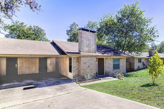 7111 Dan Jean DR B, Austin, TX 78745