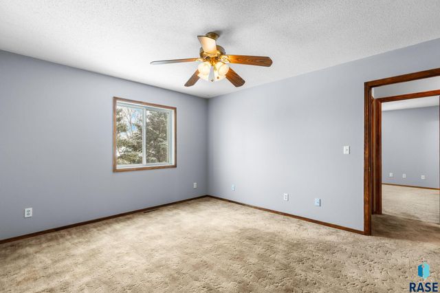 409 E 7th St Street, Crooks, SD 57020