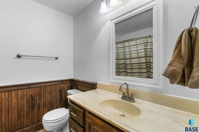 409 E 7th St Street, Crooks, SD 57020