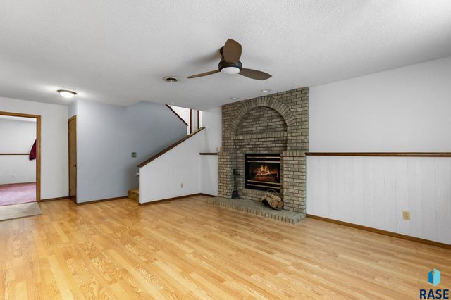 409 E 7th St Street, Crooks, SD 57020