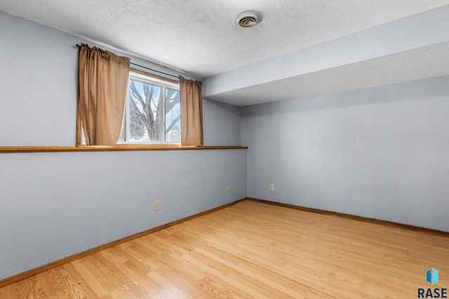 409 E 7th St Street, Crooks, SD 57020